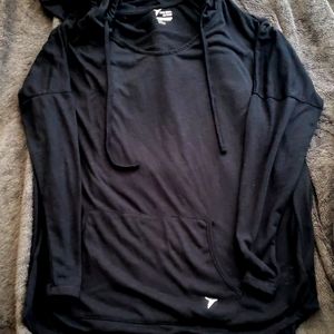 Old Navy Active Go-Dry Long Sleeve Hoodie